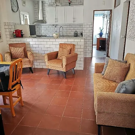 Apartamento Marysol Apartment *